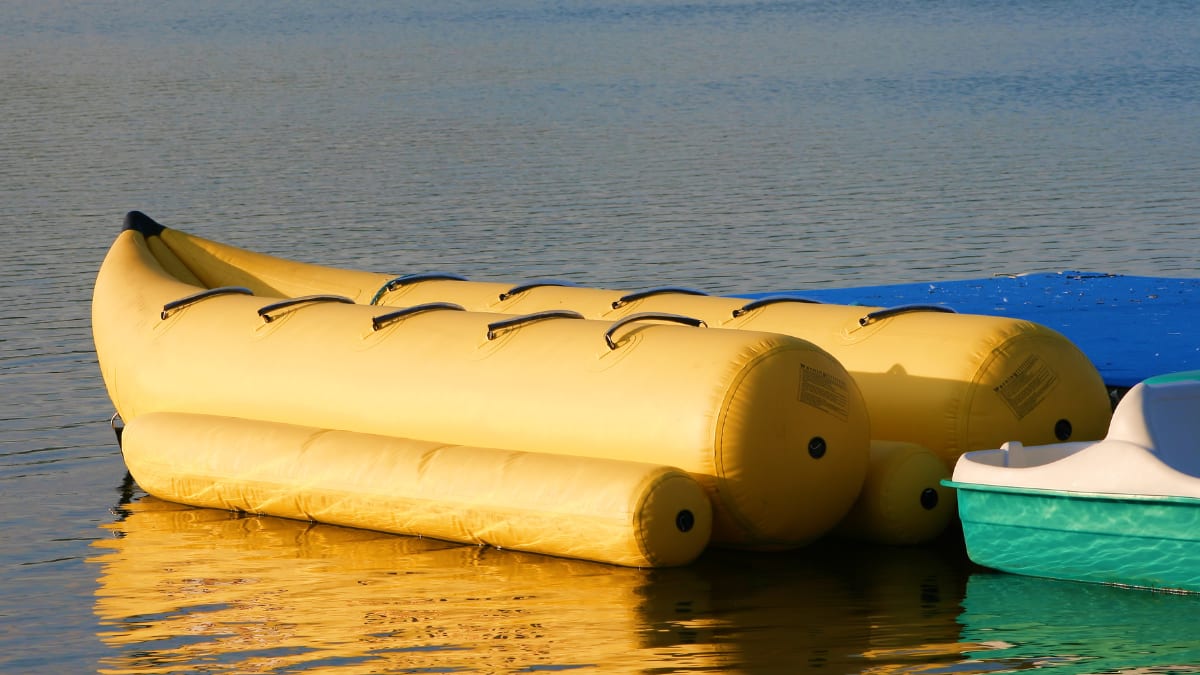 Buscas por tripulante desaparecido em banana boat continuam no Litoral Norte