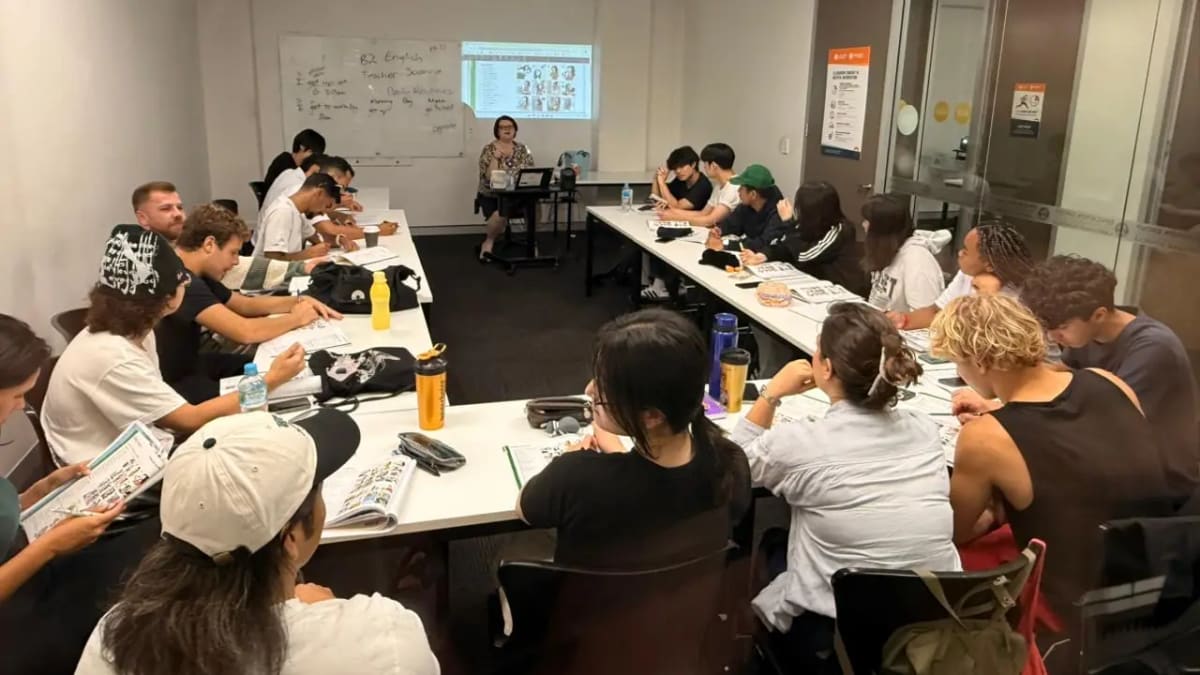 Governo de Goiás prorroga inscrições para intercâmbio internacional do programa Goiás pelo Mundo