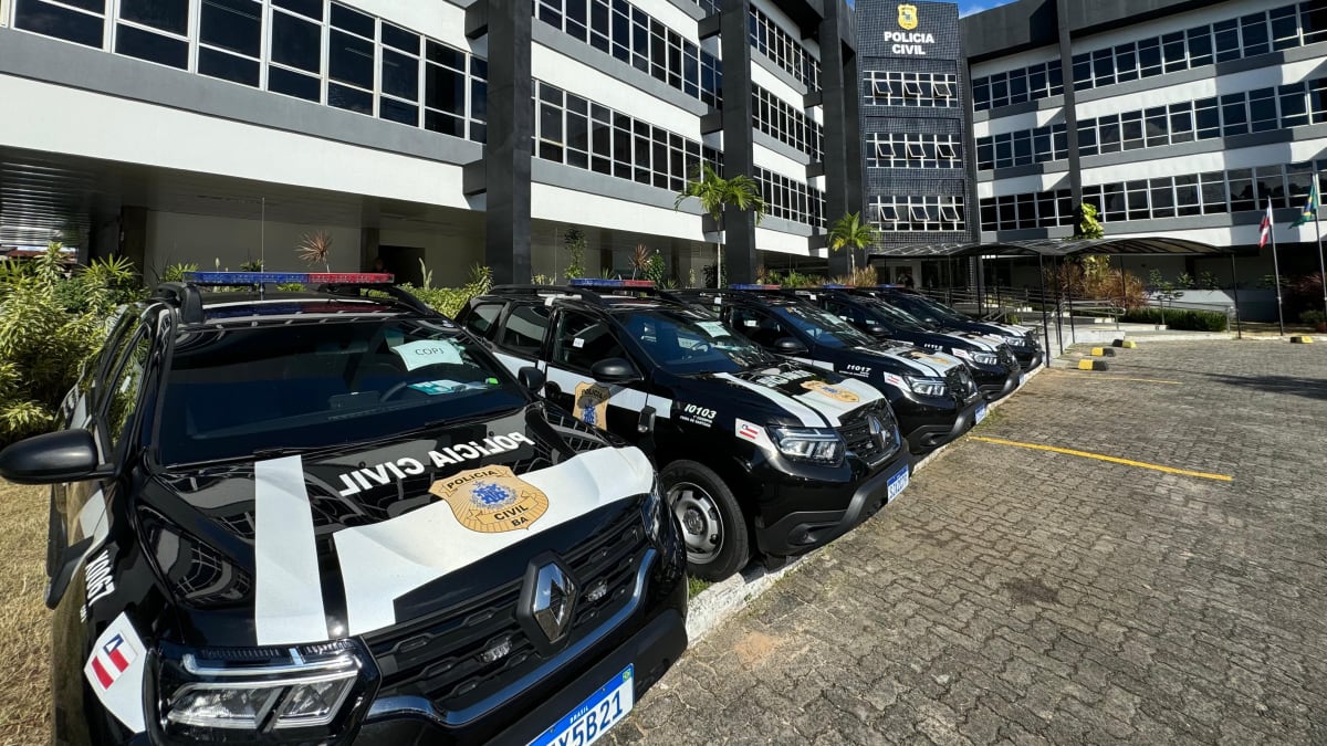 Mulher é presa após resgate de três vítimas mantidas em cativeiro em Salvador