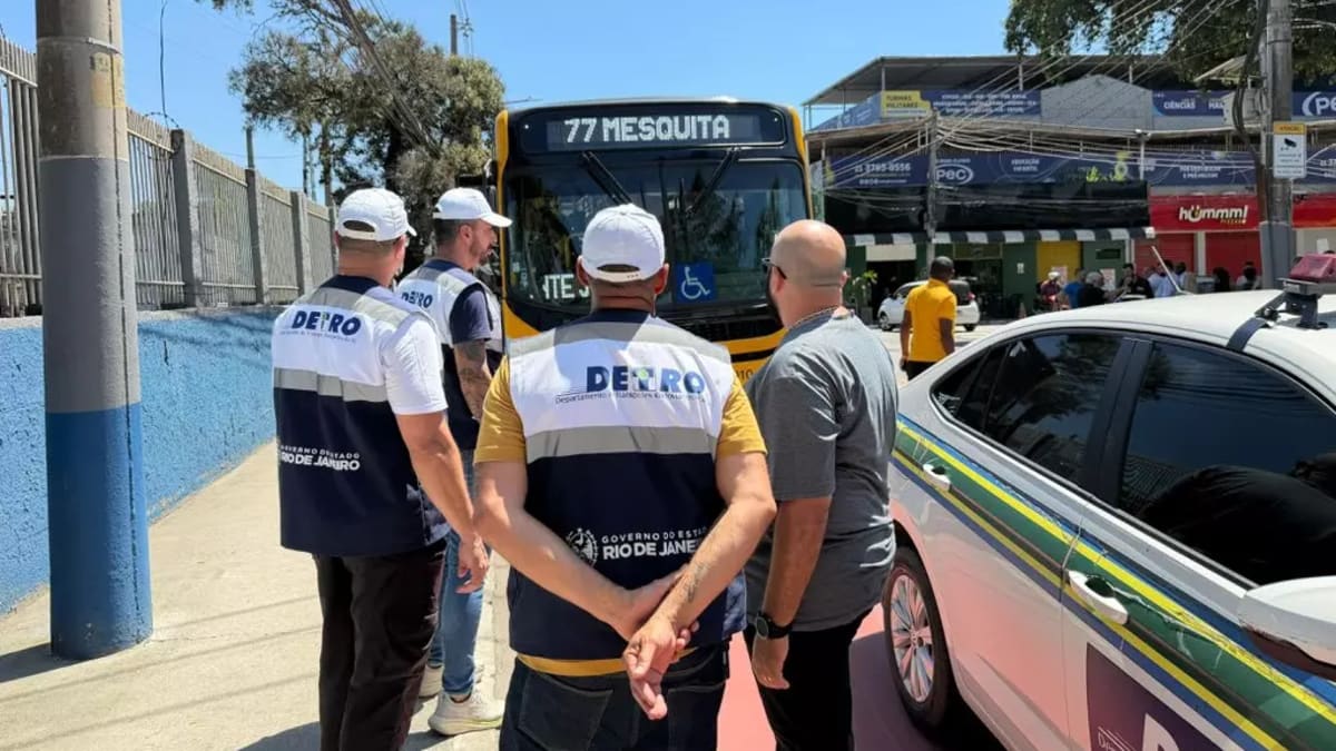 Tensão marca estreia da linha 77 do BRT Metropolitano no Rio de Janeiro