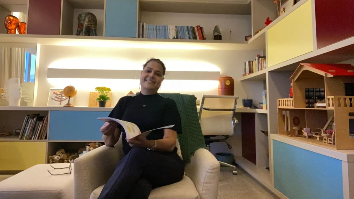 Livro de Denise Fleury integra formação de professoras da educação infantil em Goiânia