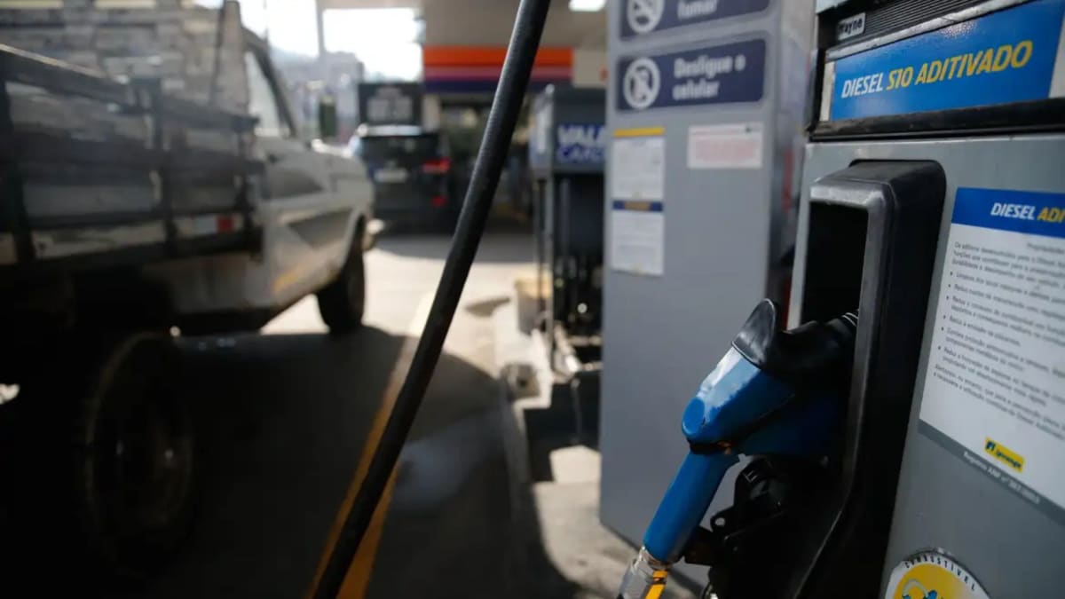 FUP aponta distorções estruturais e privatização como causas da alta do diesel no Brasil