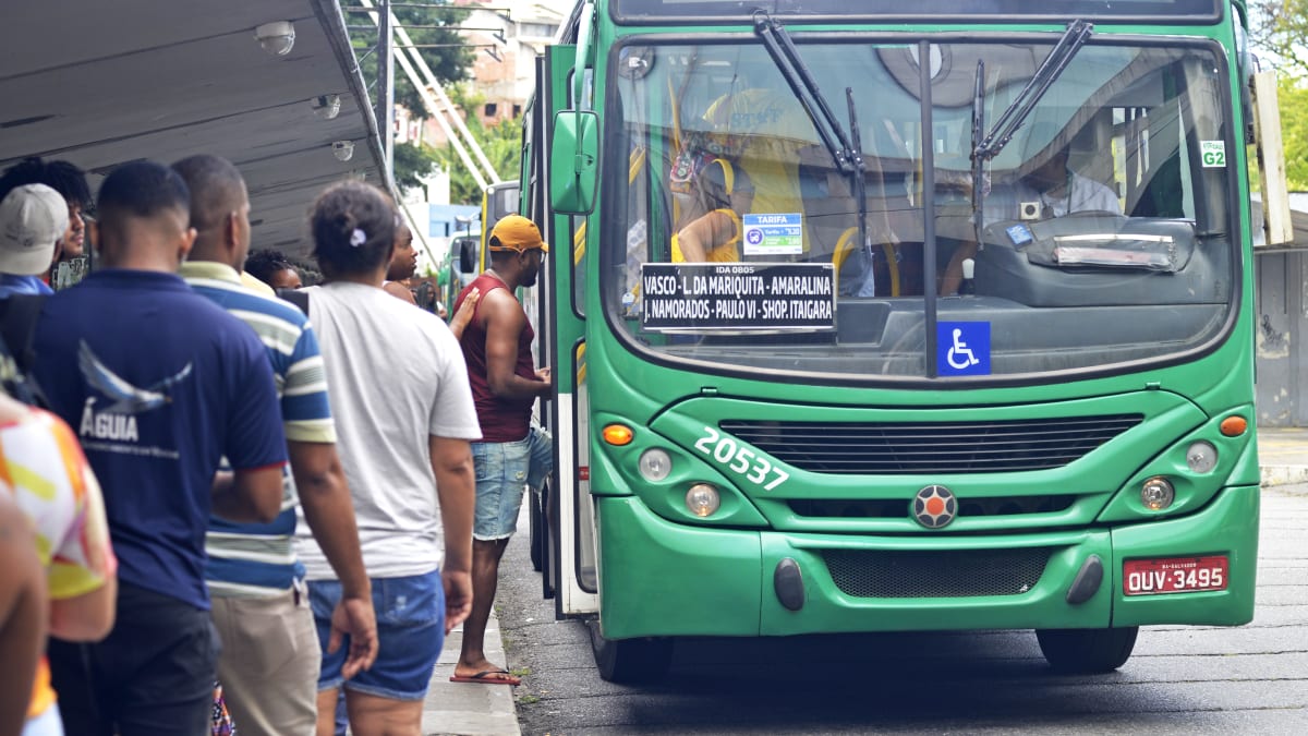 Projeto de lei pode acabar com escala 6x1 dos rodoviários em Salvador