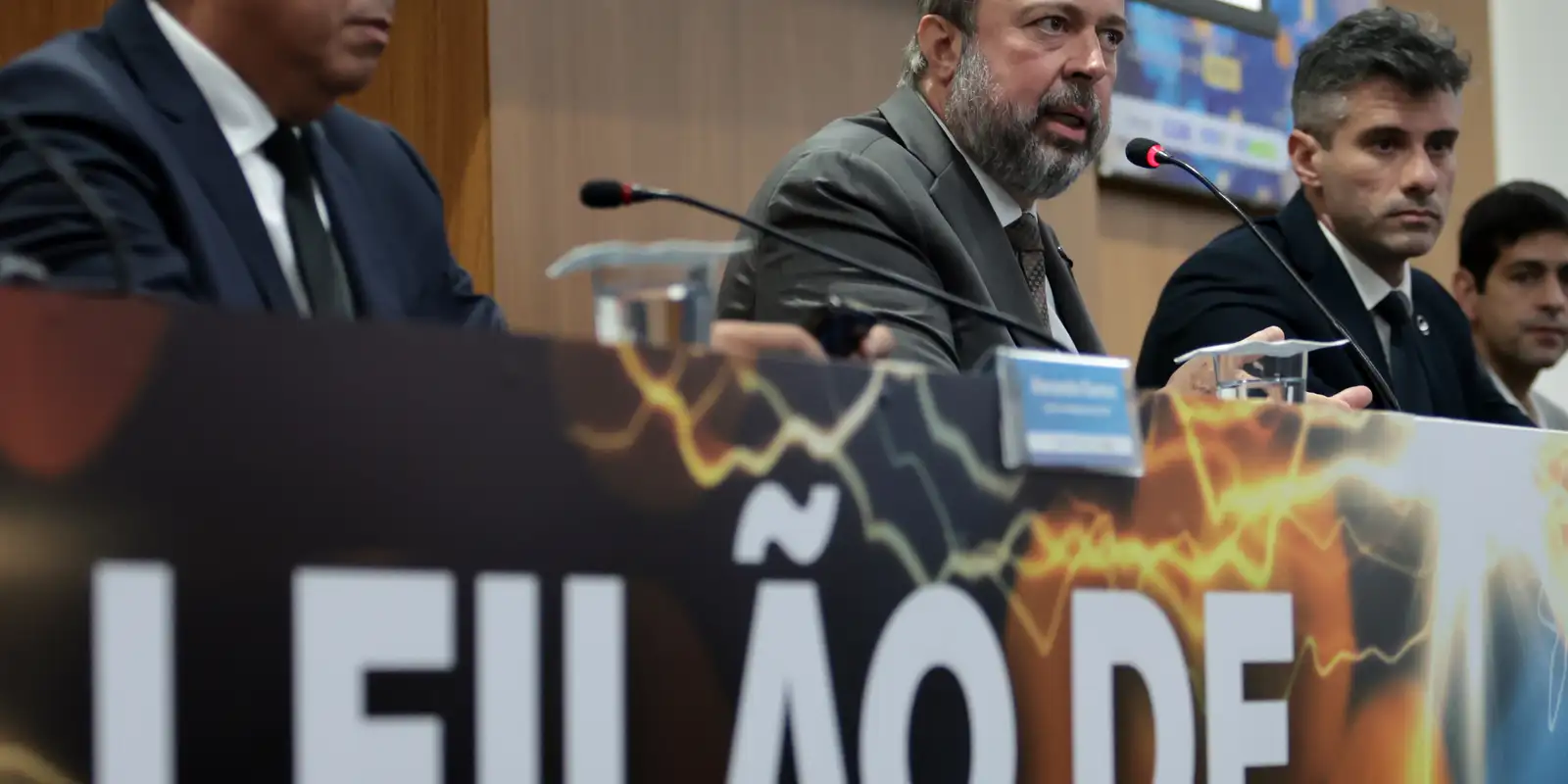 Leilão histórico contrata 18,9 mil MW para segurança energética