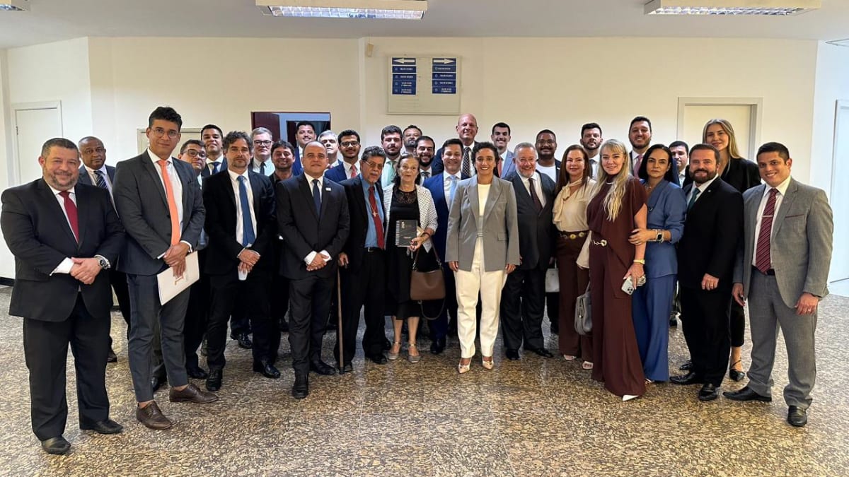 TJ-ES determina transferência de advogado preso para quartel da PM por condições inadequadas em unidade comum