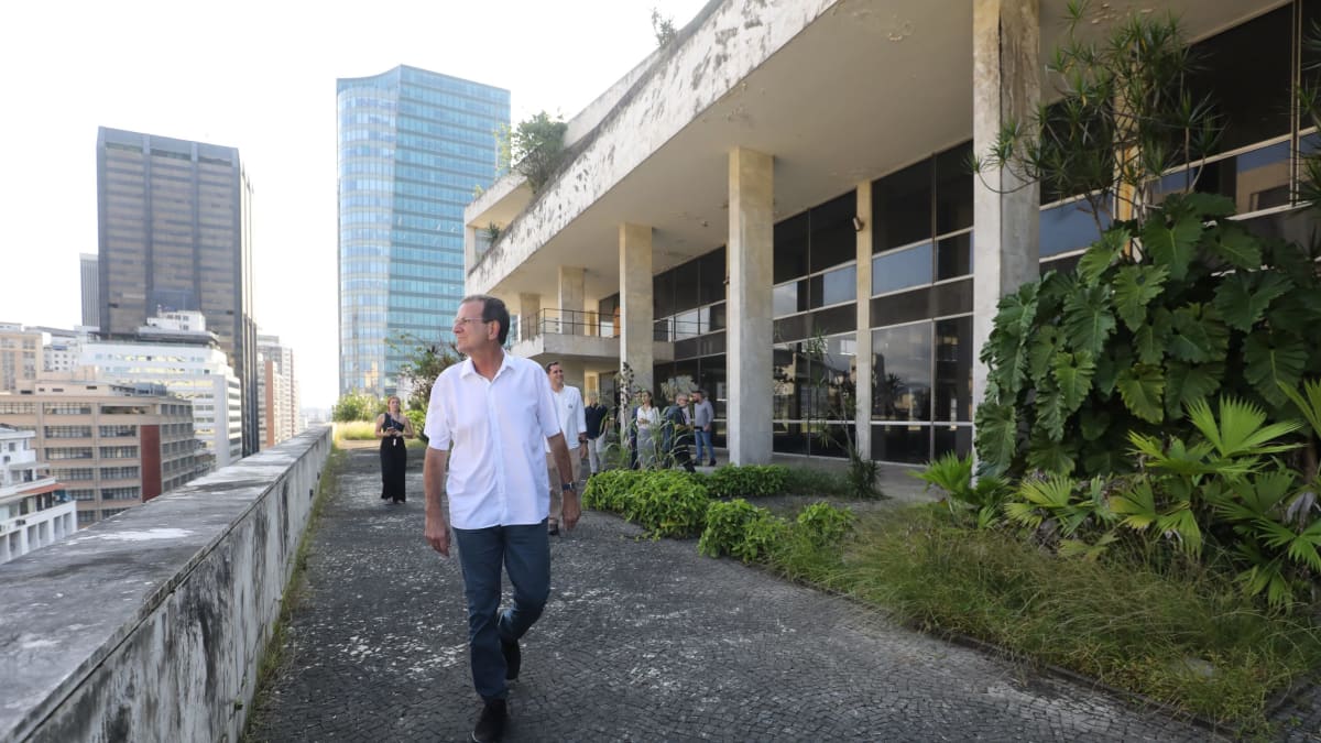 Prefeitura do Rio e Jockey Club Brasileiro fecham acordo para quitar dívida de ISS e cedem imóvel histórico no Centro