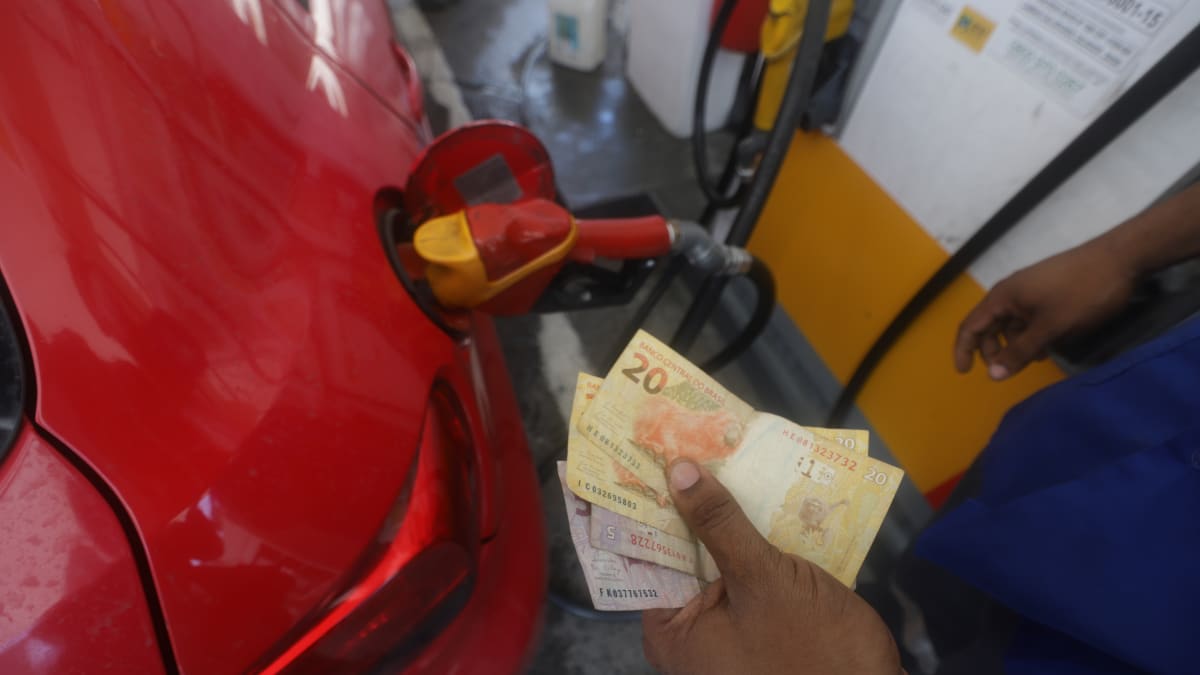 Sindicato dos combustíveis da Bahia atribui alta dos preços à crise mundial e descarta culpa dos postos