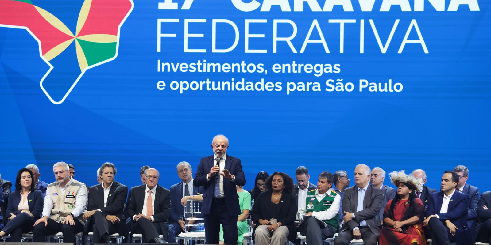 Lula critica corte tímido na taxa Selic diante da guerra no Oriente Médio