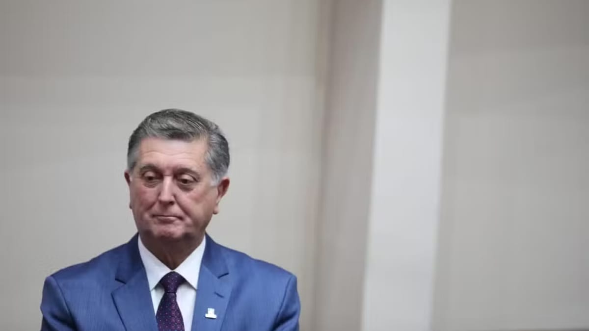 Prefeito de Florianópolis pede saída do PSD e cita 'conluio' em carta