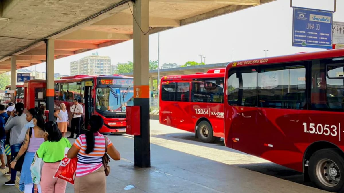 Niterói alcança 100% da frota de ônibus climatizada