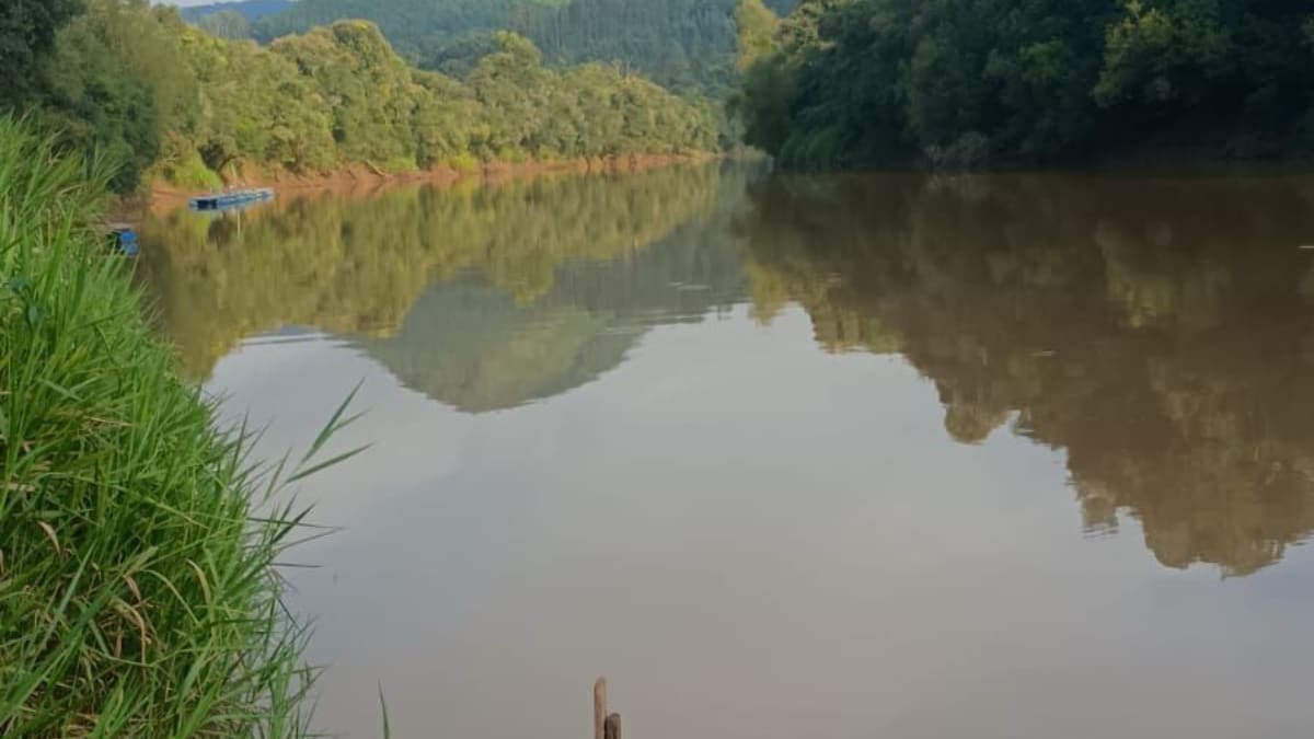 Corpo de idosa que se afogou é encontrado após buscas em rio de SC