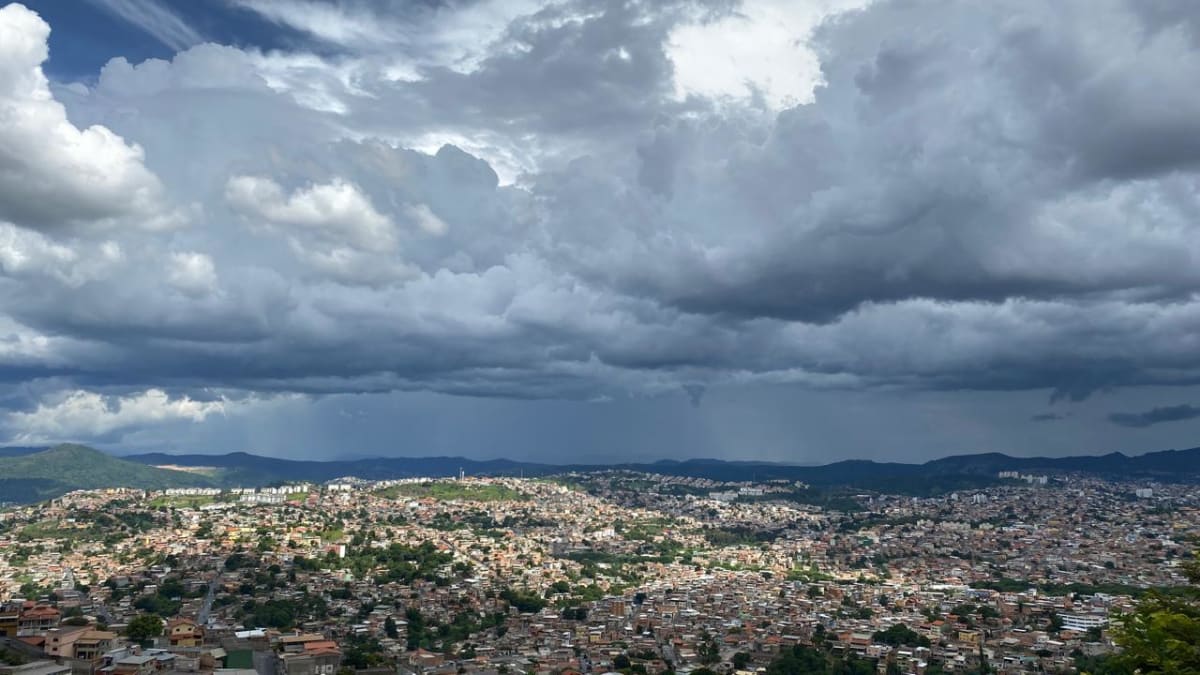 Belo Horizonte terá instabilidade e pancadas de chuva neste domingo