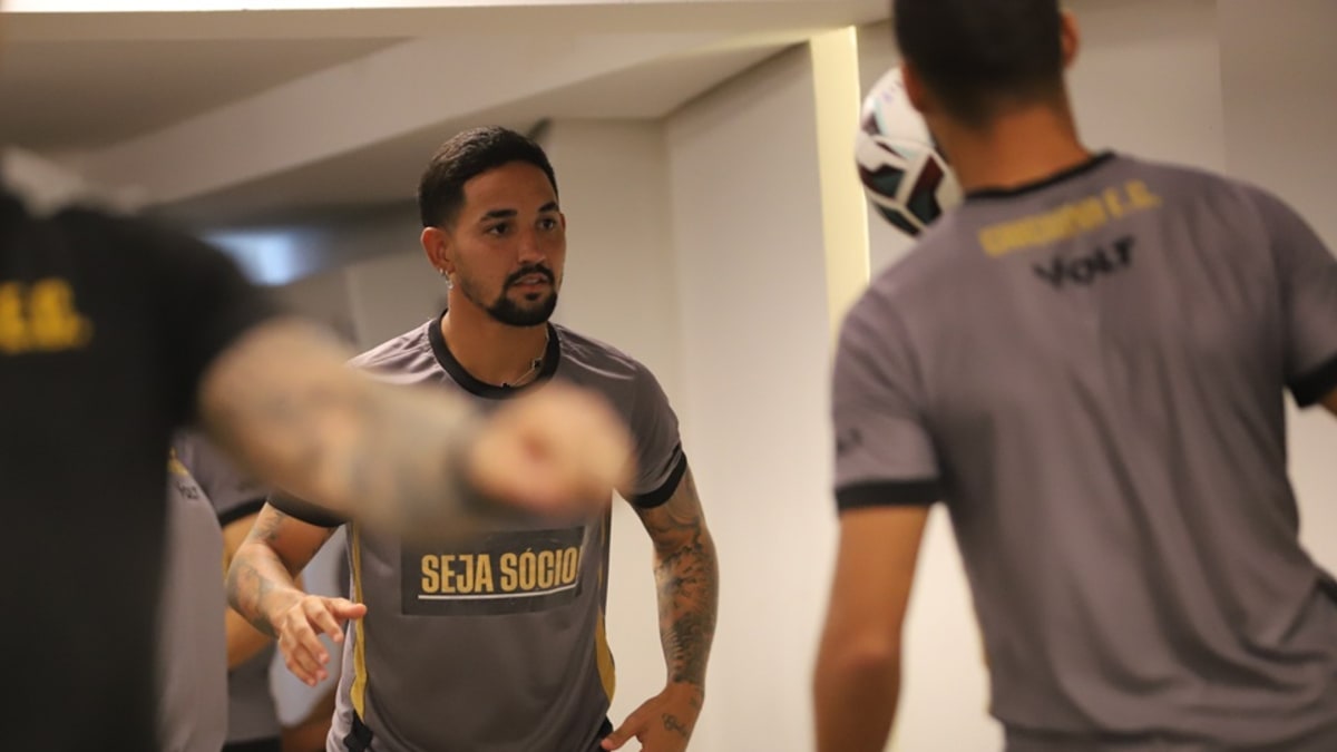 Criciúma estreia contra o Náutico na Série B do Campeonato Brasileiro