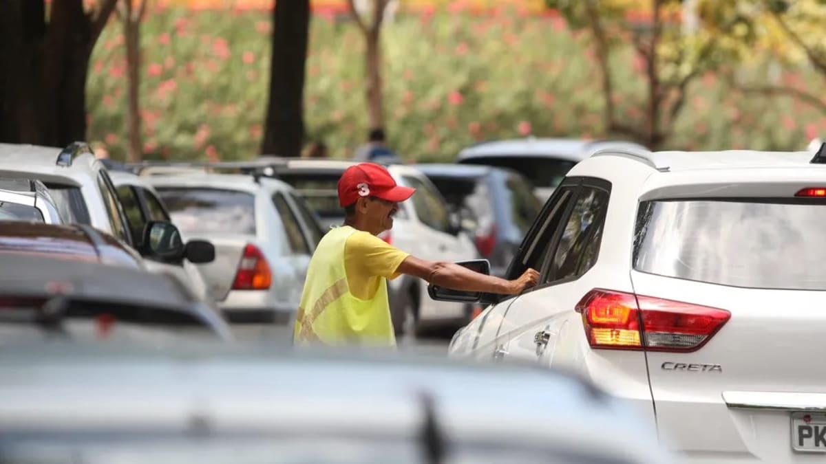 Cobranças abusivas e intimidação marcam estacionamento no Aterro do Flamengo e na Glória