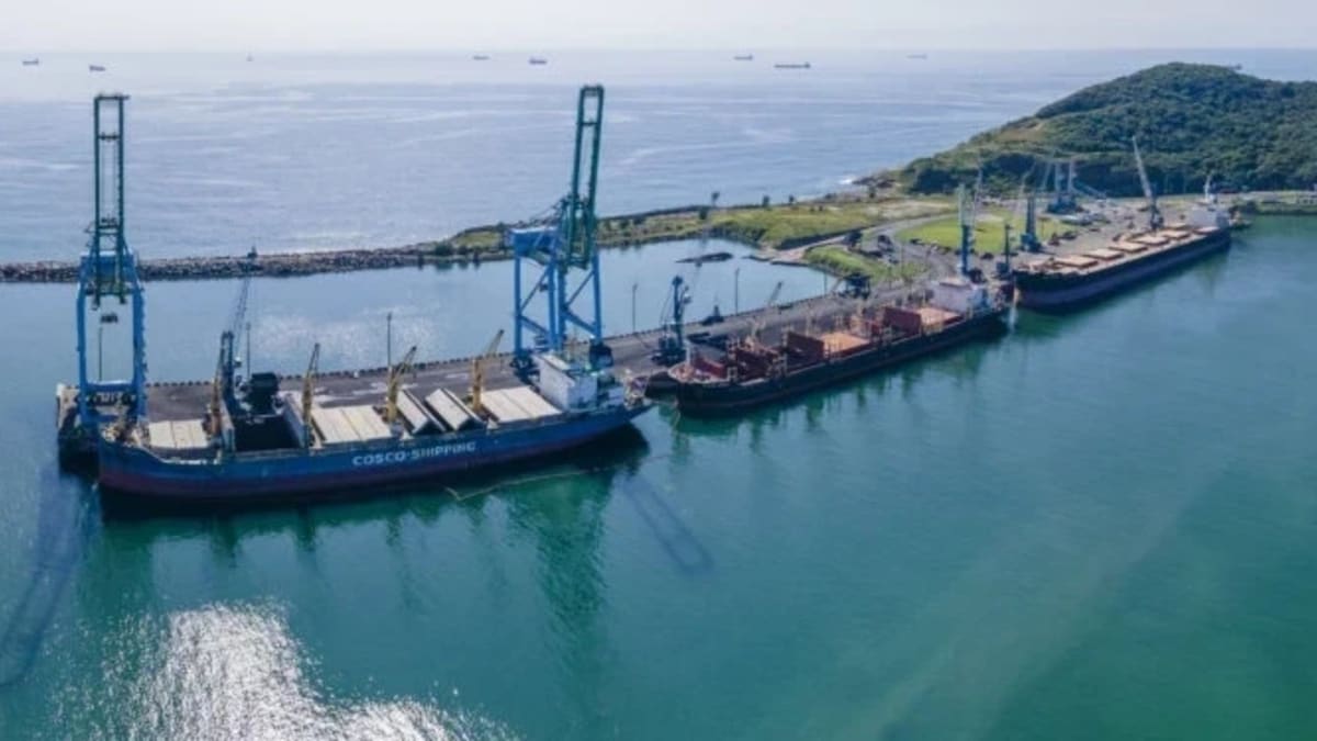 Porto de Imbituba registra movimentação recorde em fevereiro de 2026
