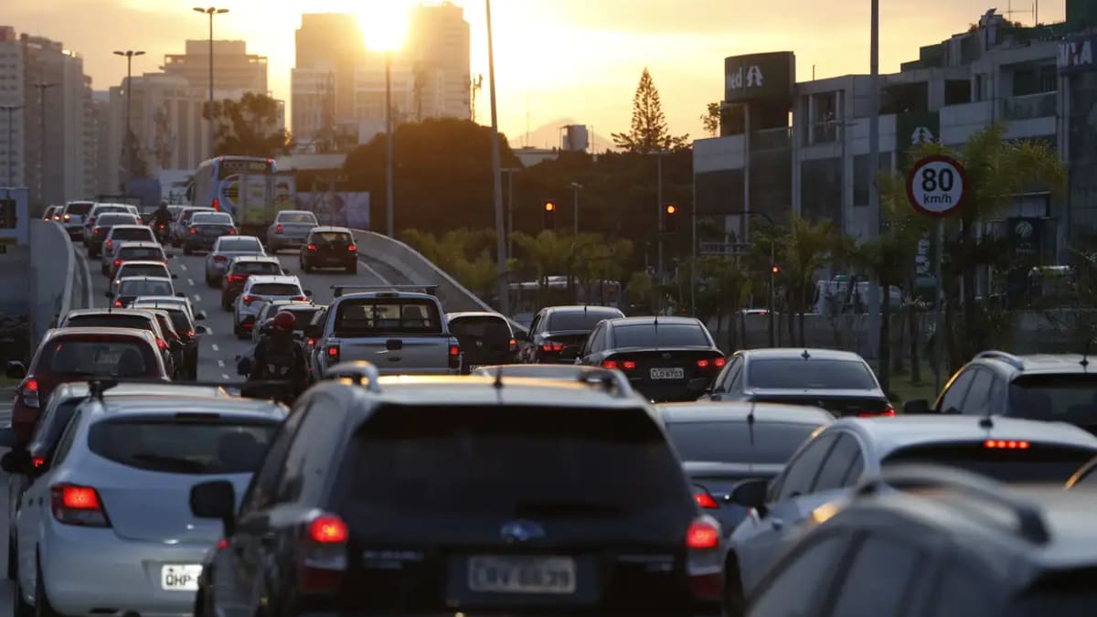 Roubo de veículos cresce no Rio de Janeiro no início de 2026