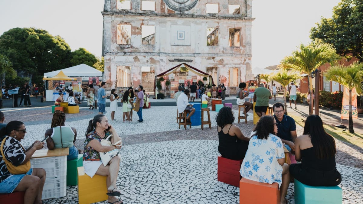 Mercado Iaô celebra aniversário de Salvador com edição especial na Ribeira