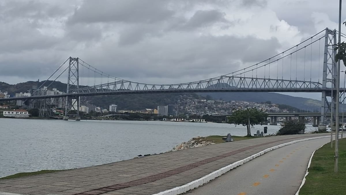 Defesa Civil alerta para tempo instável e risco de temporais em Florianópolis