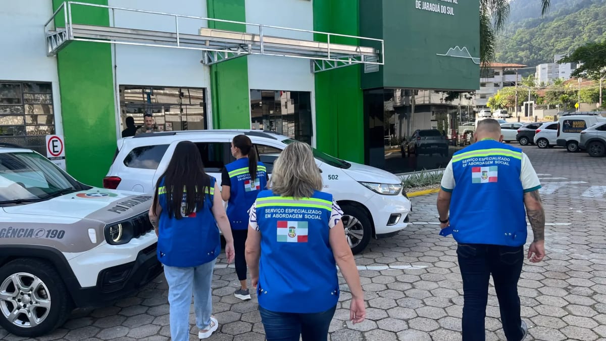 Prefeitura de Jaraguá do Sul realiza vistorias em locais de pessoas em situação de rua