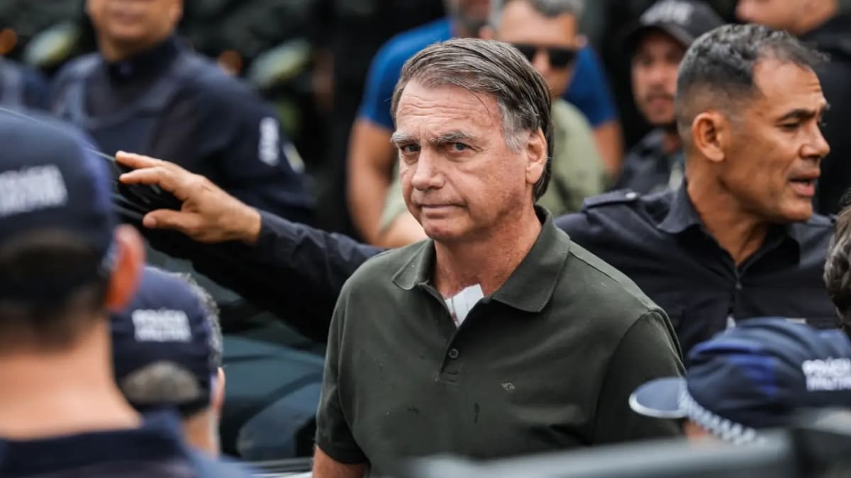 Moraes autoriza prisão domiciliar de Bolsonaro por questões de saúde