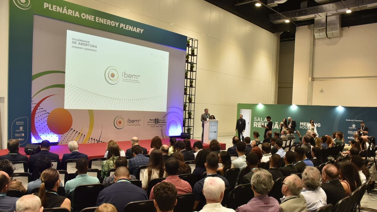 iBEM 2024 discute segurança energética e transição para fontes renováveis no Brasil