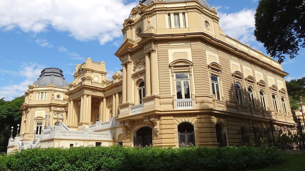 PGR defende voto aberto e prazo de 24 horas para desincompatibilização na eleição indireta do RJ