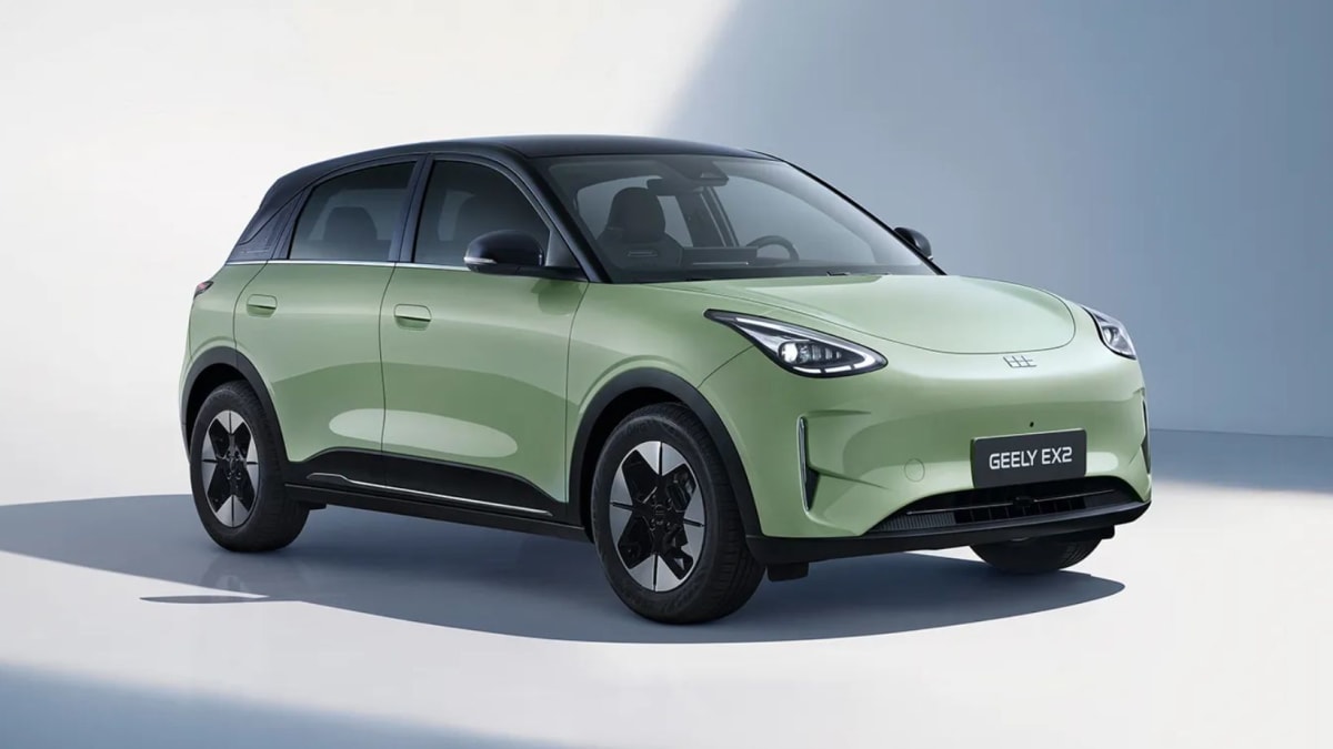 Geely desembarca 3.300 veículos elétricos no Brasil e amplia presença com modelo EX2