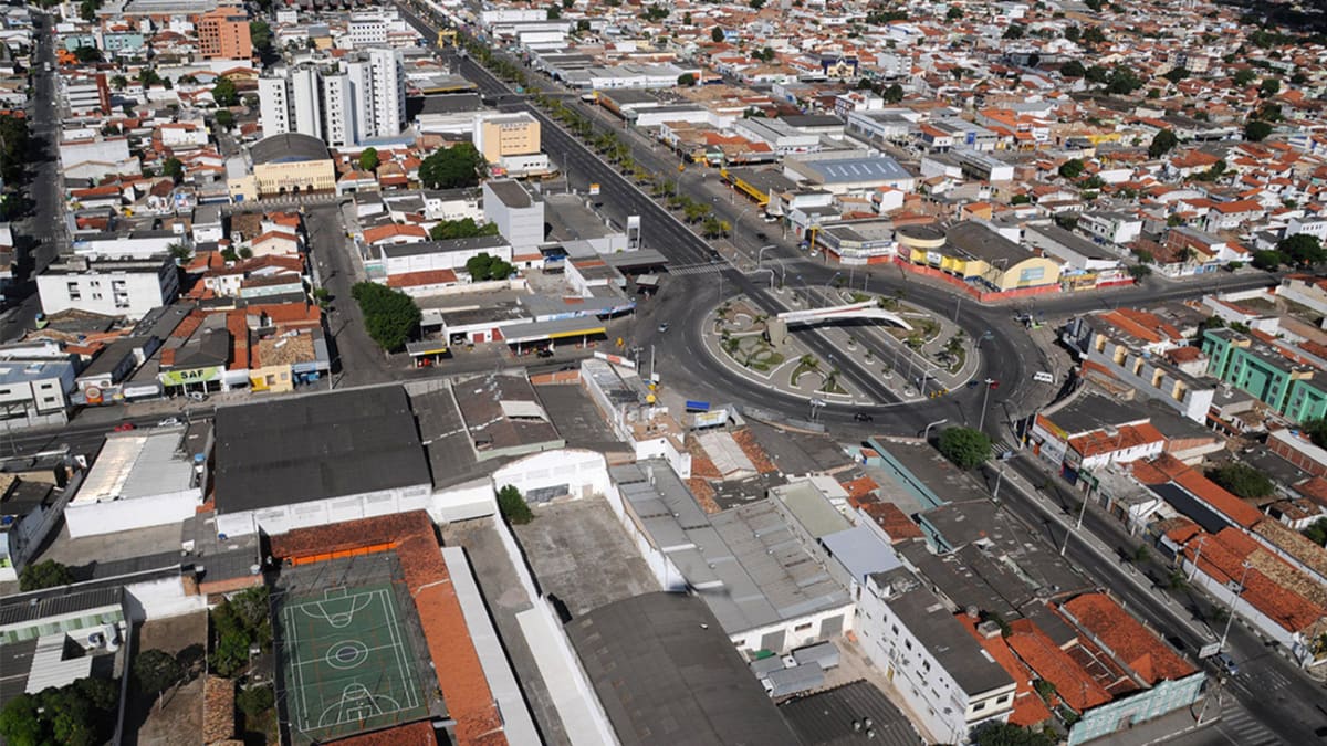 Feira de Santana se consolida como maior polo logístico da Bahia com investimentos em infraestrutura