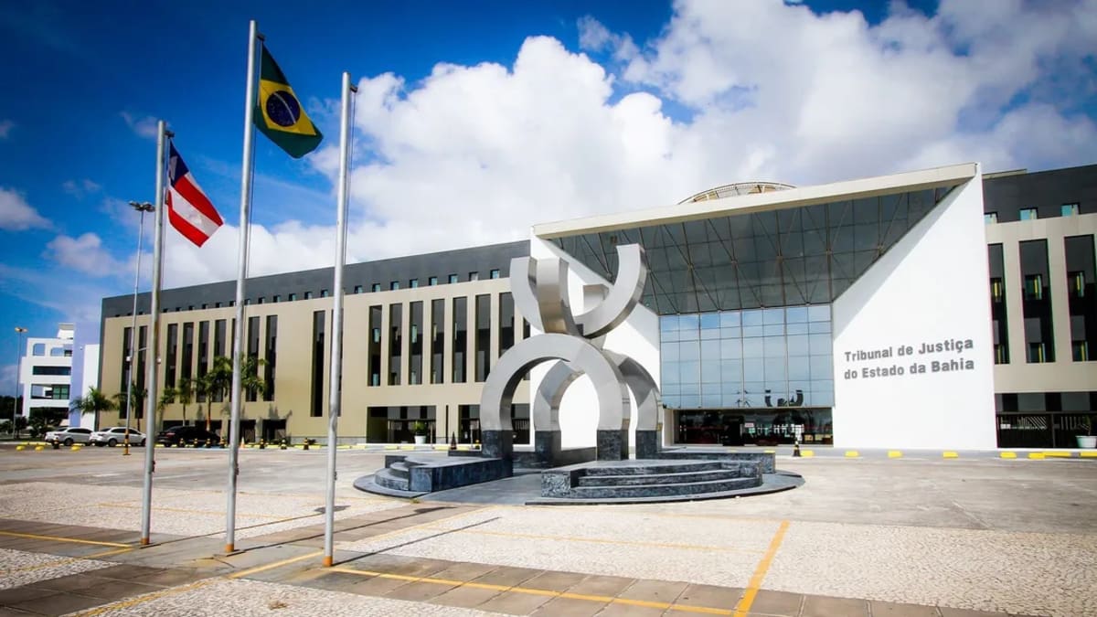 TJ-BA abre vagas de estágio com bolsas de até R$ 3 mil para graduação e pós-graduação