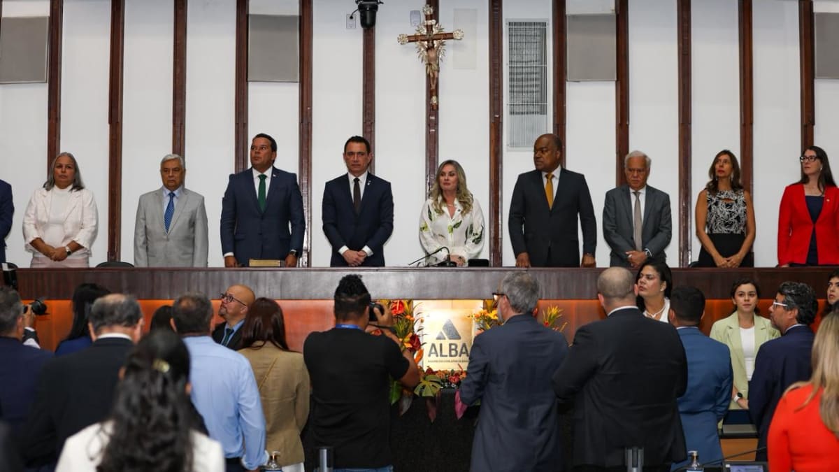 Leonardo Góes recebe Comenda 2 de Julho na Assembleia Legislativa da Bahia