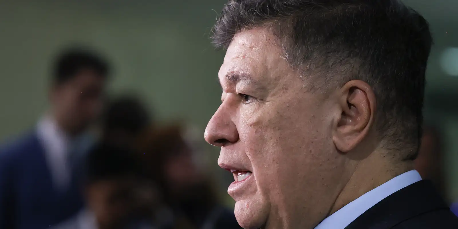 Senador Carlos Viana quer votar relatório final da CPMI do INSS