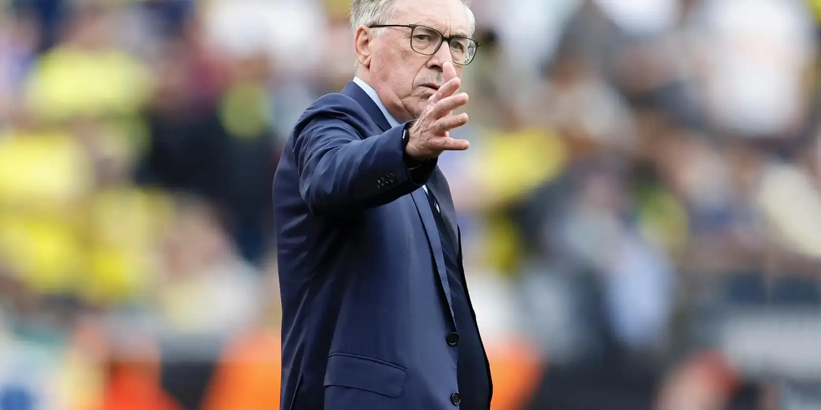 Brasil perde para França mesmo com homem a mais