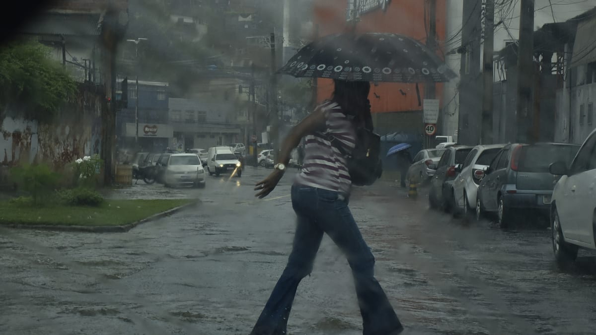 Chuva intensa deve aumentar no litoral da Bahia entre sexta e sábado