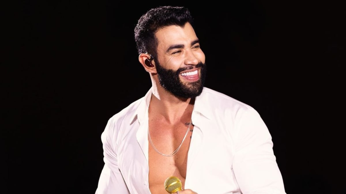 Guto Ferreira é anunciado como novo técnico do Vila Nova com ajuda de Gusttavo Lima