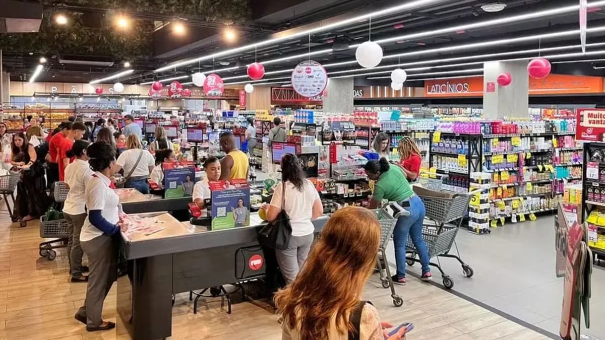 RedeMix reabre unidade revitalizada no Itaigara, Salvador