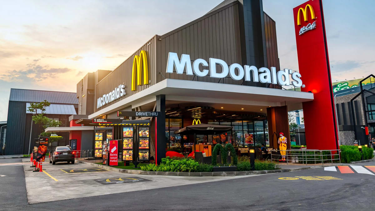 McDonald’s abre 80 vagas para atendente de restaurante na Ilha do Governador