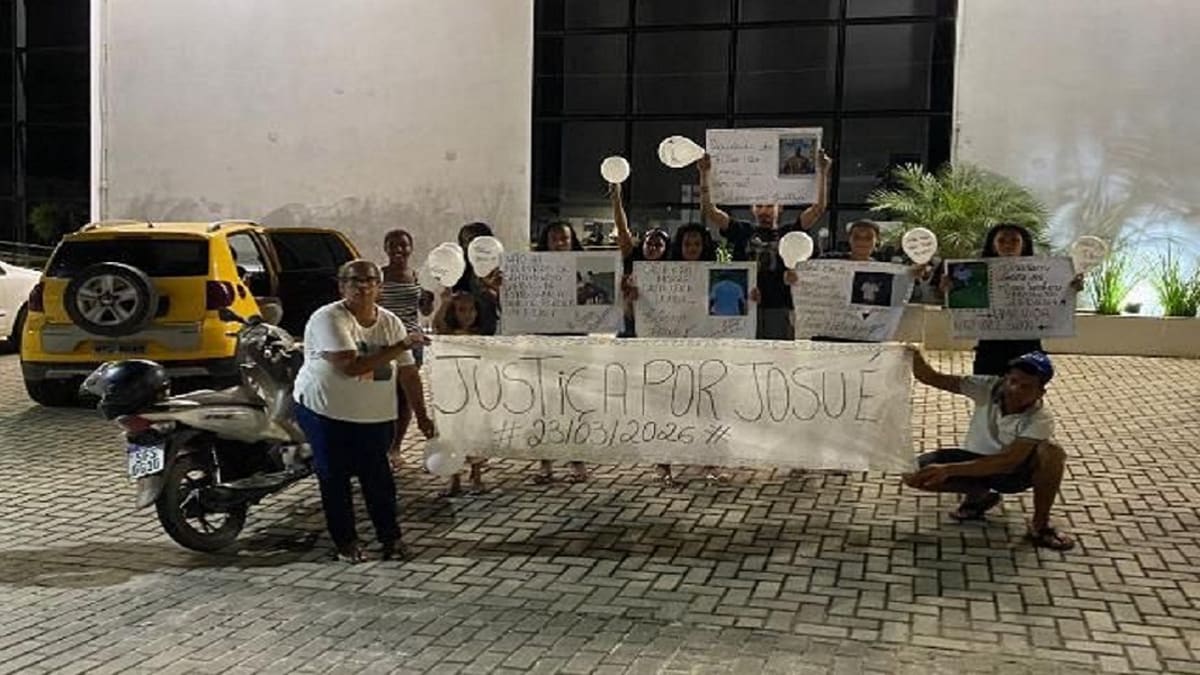 Caminhada em Alfredo Chaves pede justiça pela morte de Josué da Silva Pereira