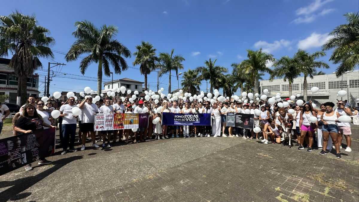 São Vicente realiza caminhada em defesa das mulheres e da segurança