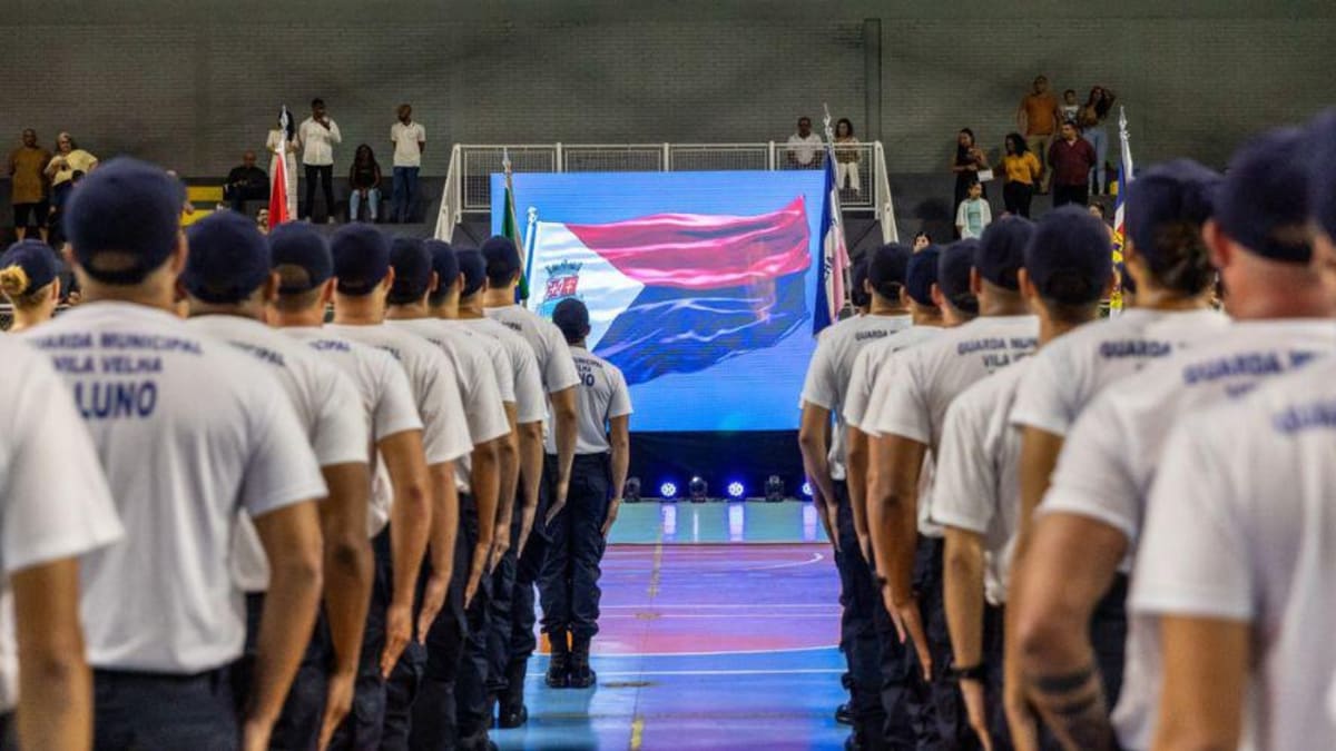 Guarda Municipal de Vila Velha forma 26 novos agentes de três municípios