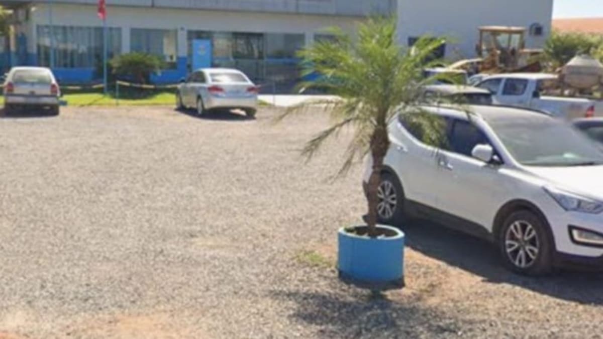 Luís Eduardo Magalhães completa 26 anos com ação judicial contra contrato da prefeitura