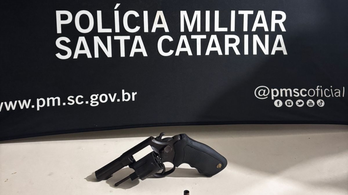 Tentativa de homicídio após desentendimento familiar termina com prisão em Porto Belo