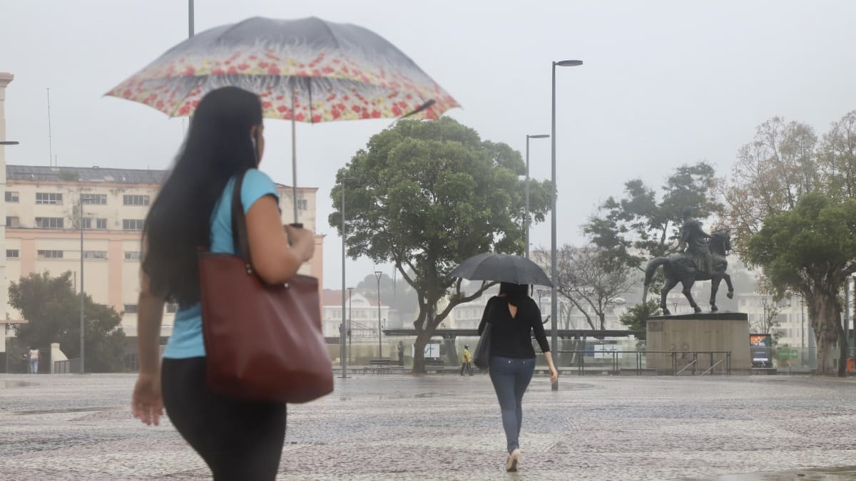 Rio de Janeiro terá semana de tempo instável com calor e pancadas de chuva