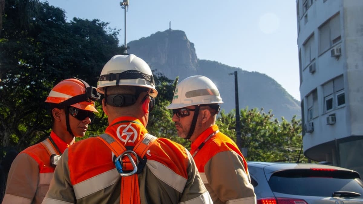 Light amplia atendimento com Agência Móvel em bairros do Rio e Baixada Fluminense