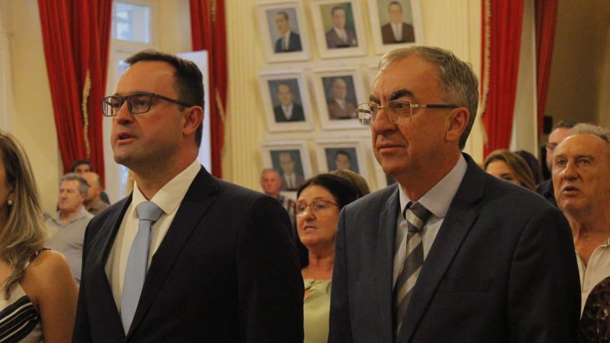 Amarildo Lucatelli assume como 33º prefeito de Bento Gonçalves após renúncia de Diogo Siqueira