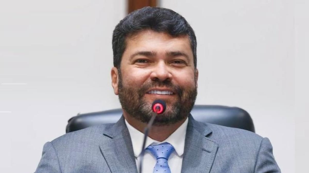 Deputado Marcinho Oliveira é alvo de operação da PF por desvio de verbas em Serrinha