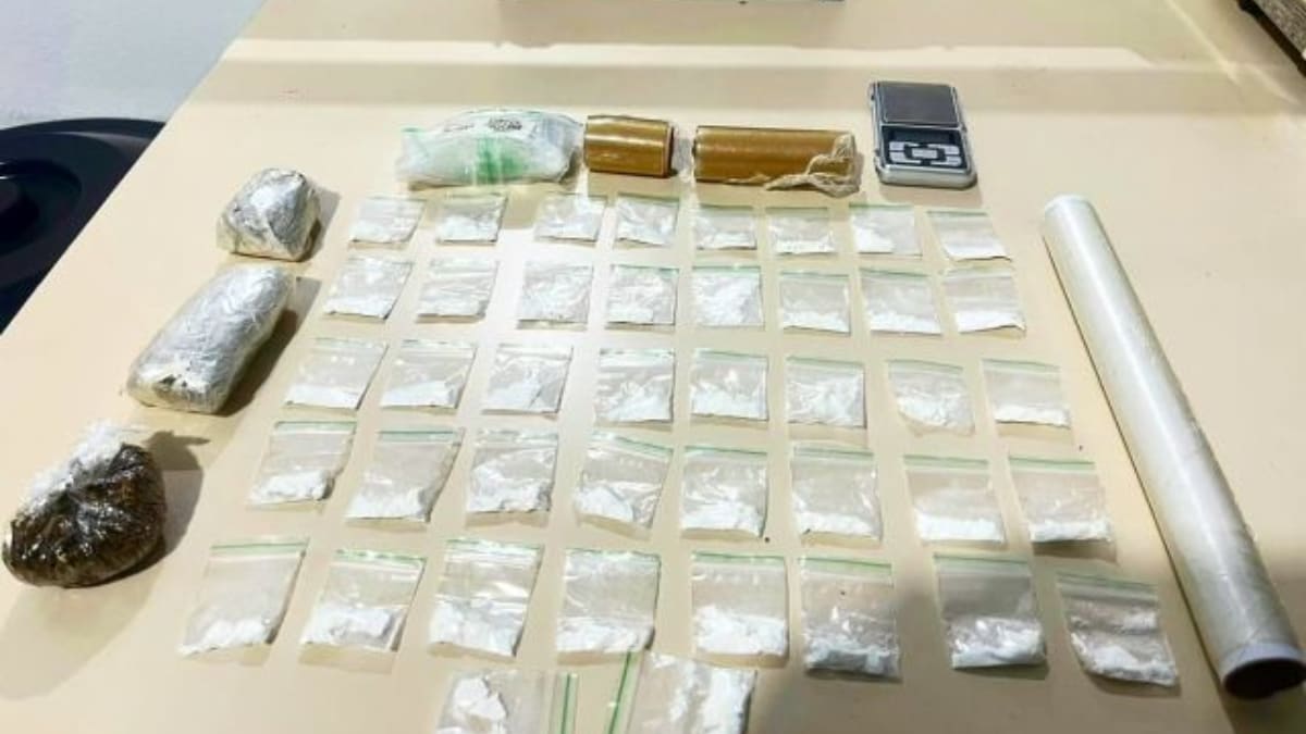 Homem é preso por tráfico de drogas após denúncia anônima em Tubarão