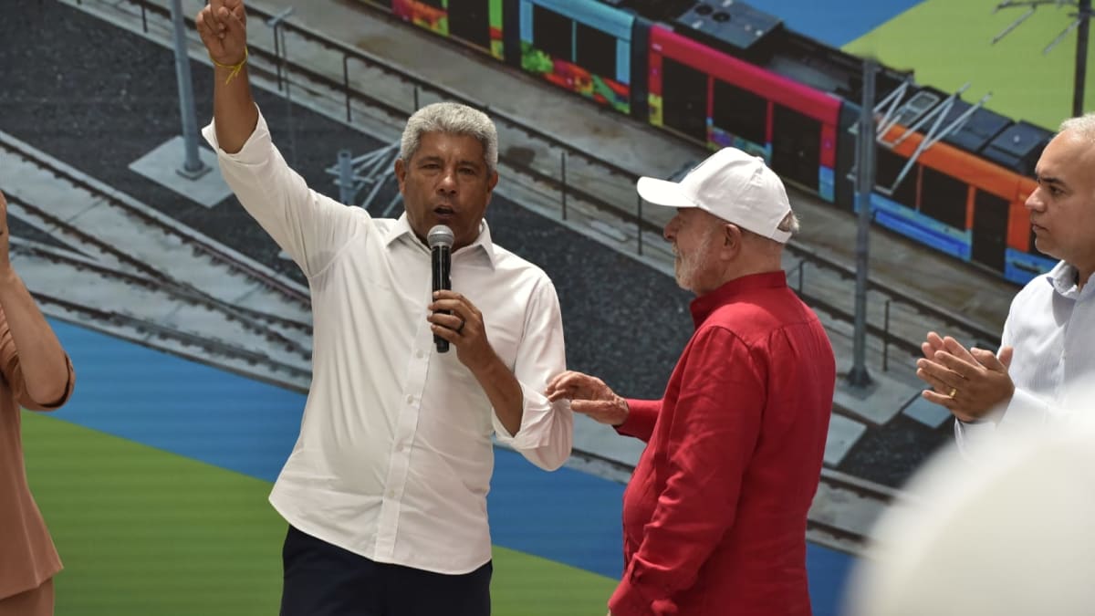 Jerônimo Rodrigues critica oposição e destaca diferenças entre governos Lula e Bolsonaro