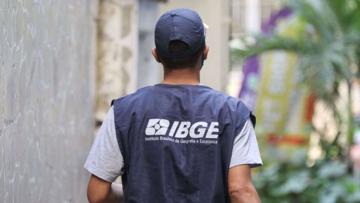 IBGE reduz vagas e adia escolha da banca para concurso do Censo Agropecuário e População em Situação de Rua