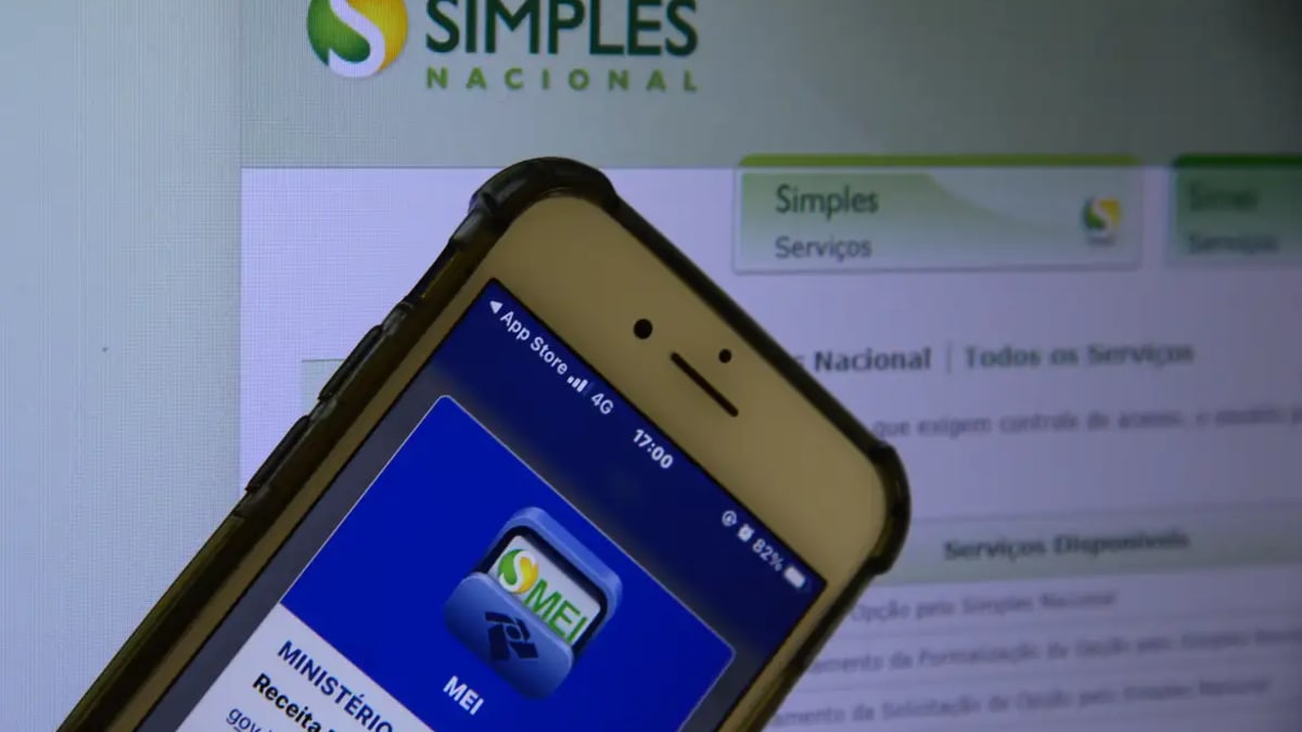 Receita Federal inicia notificações para MEIs com pendências no Simples Nacional