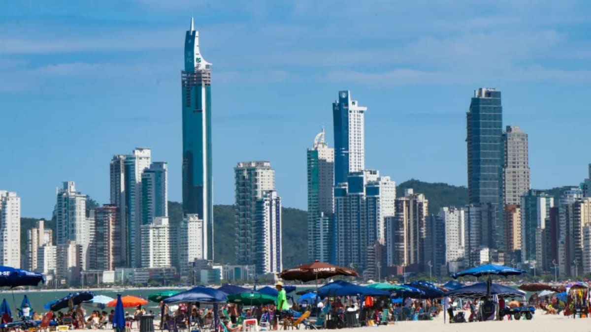 Páscoa terá sol e temperaturas próximas dos 30°C em Santa Catarina